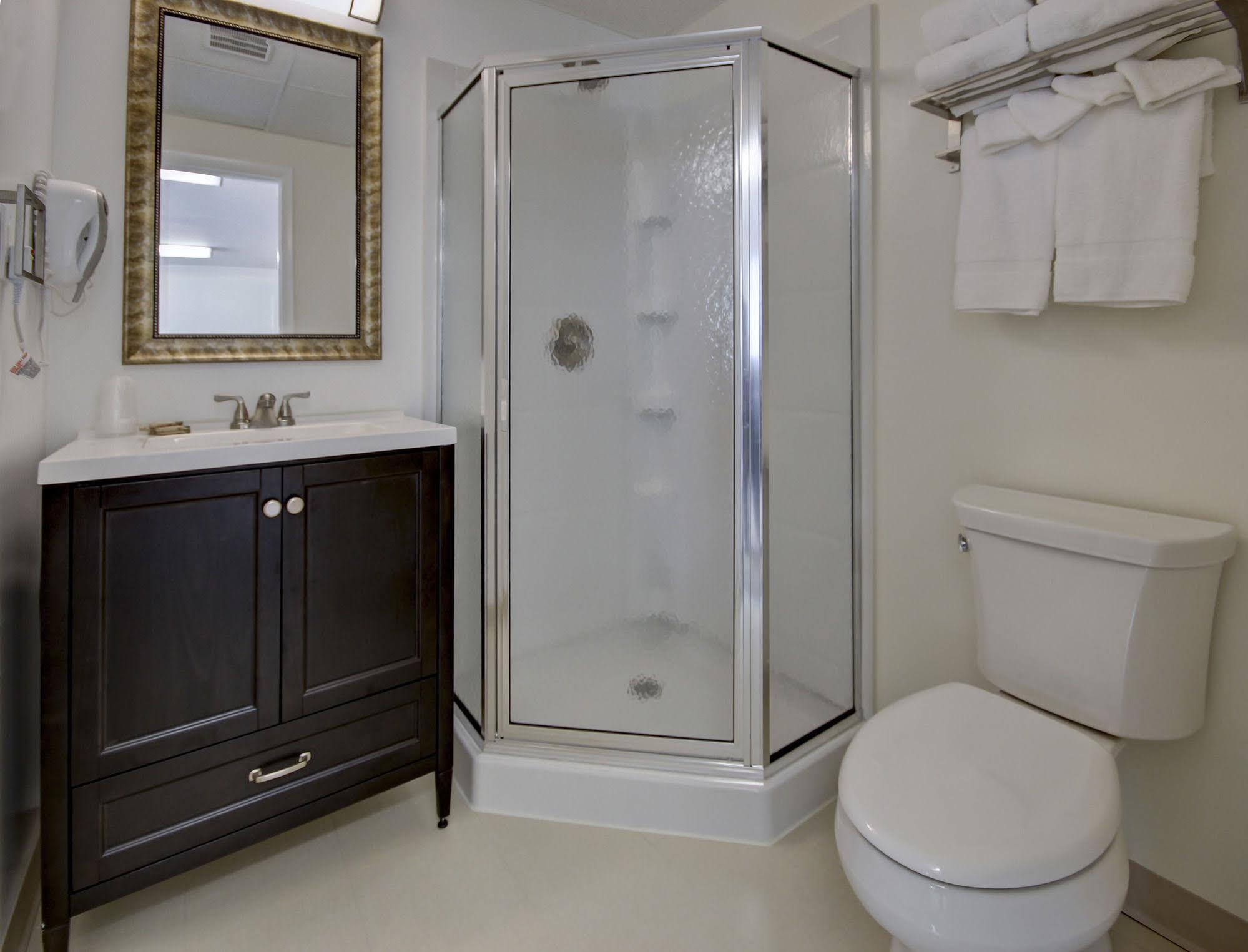 The Wellington Hotel & Suites Oceanblock Ocean City Dış mekan fotoğraf