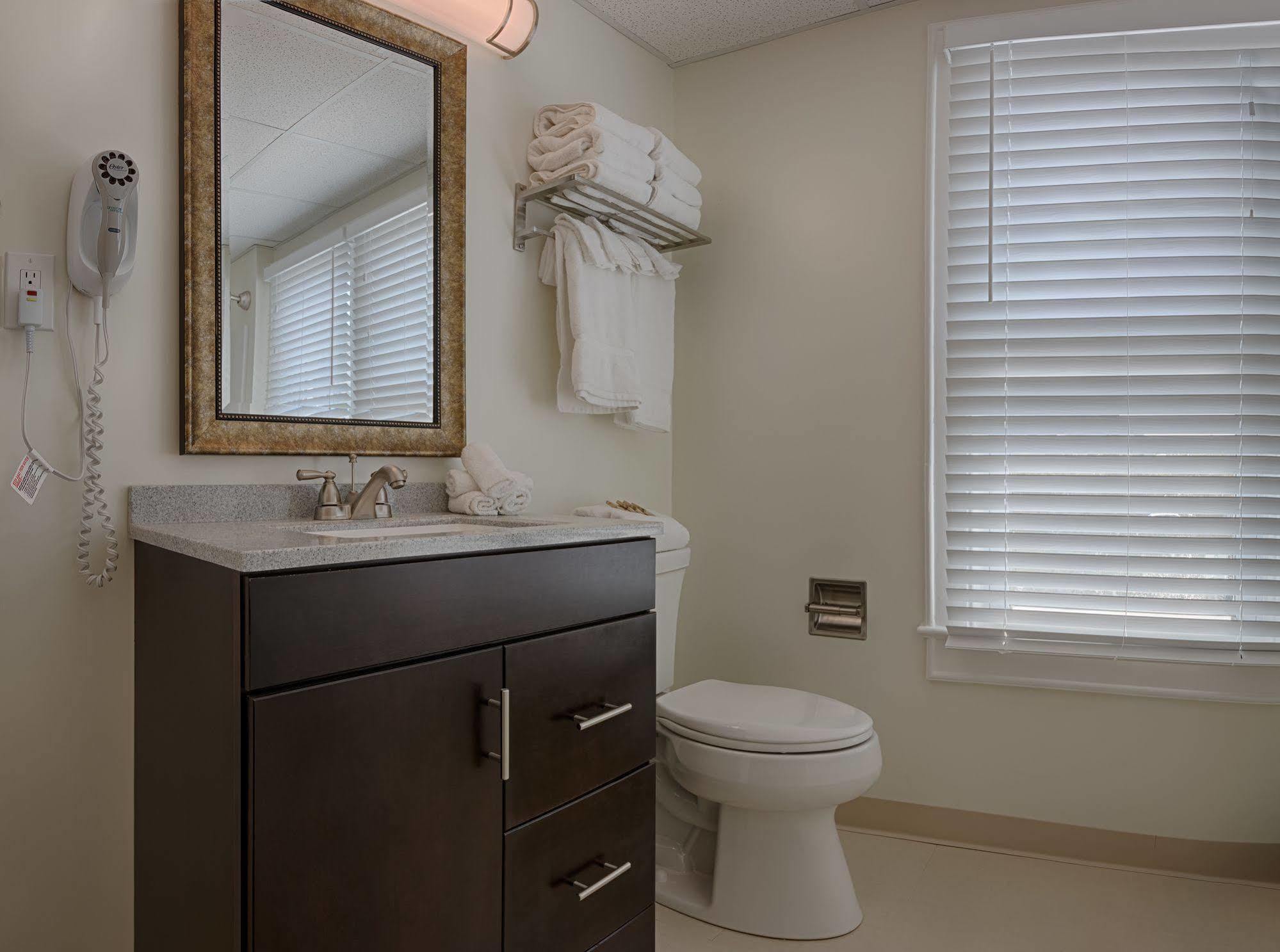 The Wellington Hotel & Suites Oceanblock Ocean City Dış mekan fotoğraf